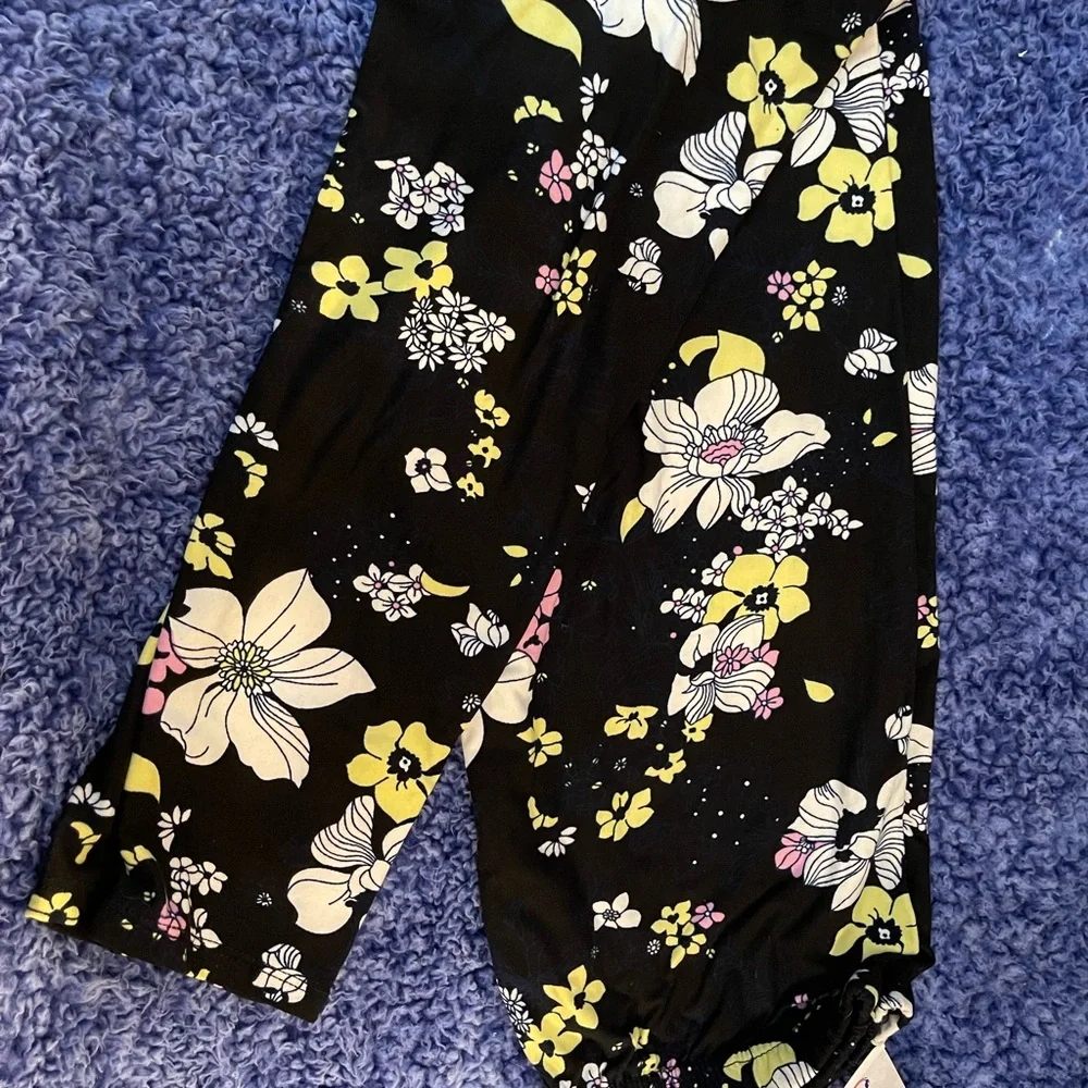 Buttery Soft NWT TC Leggings - Picture 6 of 16